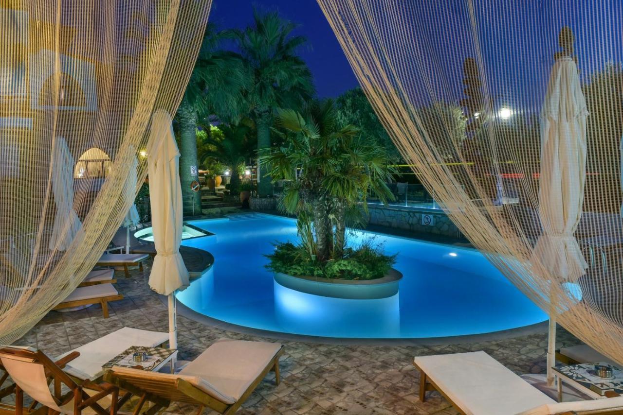 Pyrgos Hotel Ouranoupoli Dış mekan fotoğraf